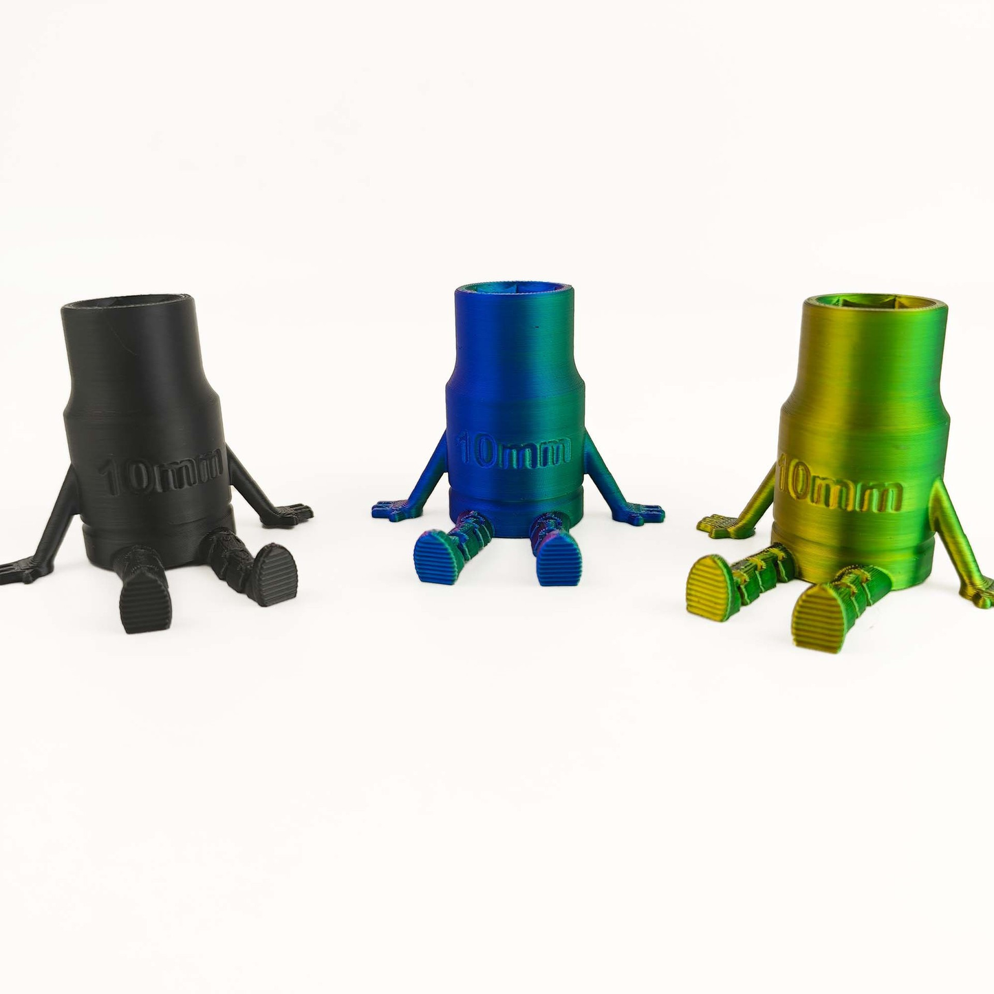 3D-printed desktop computer decor