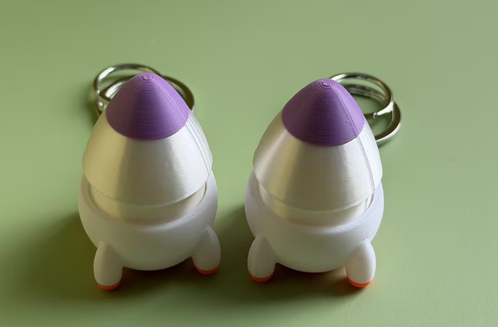 3D Printed Rocket Push-Button Keychain