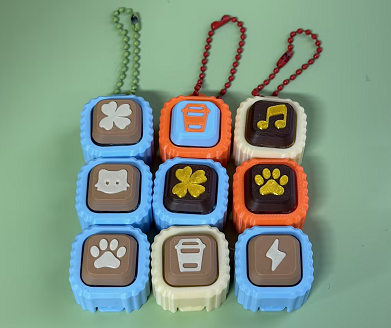3D Printed DIY Shape Push-Button Keychain
