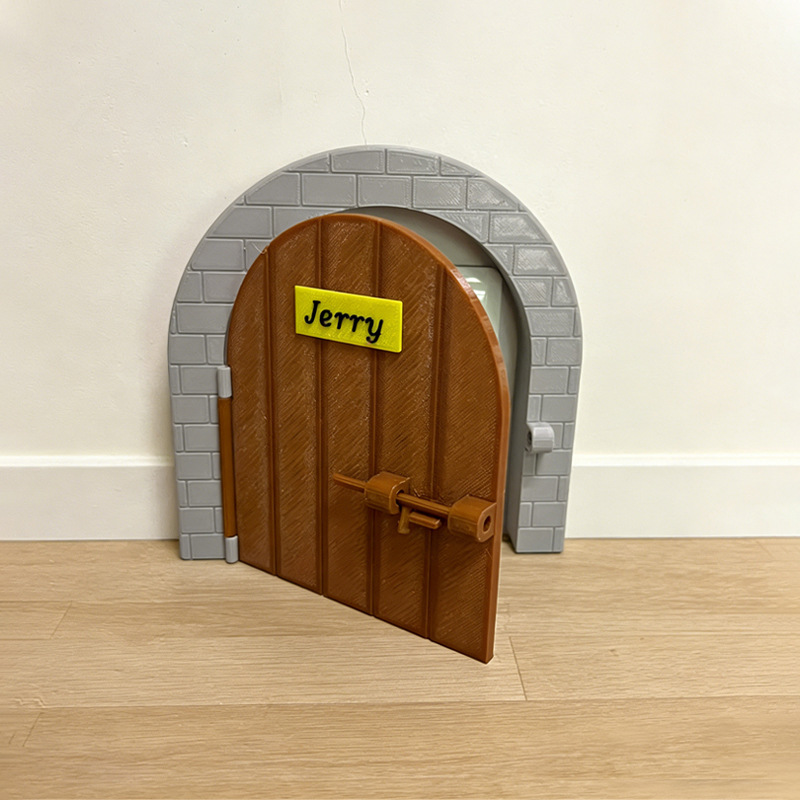 3D-printed outlet cover plate decoration