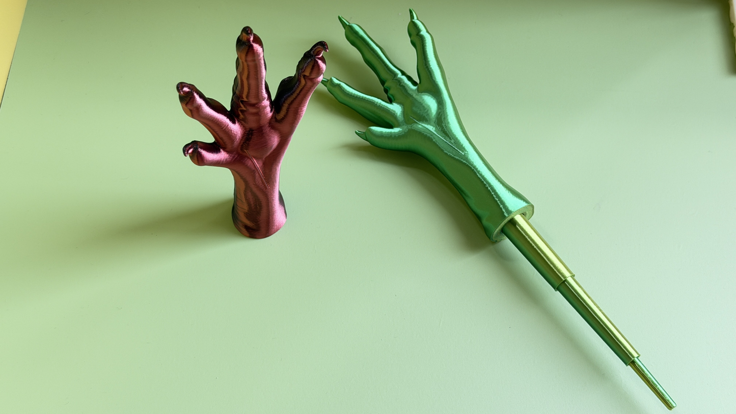 3D Printed Chicken Foot Telescopic Sword Ornament