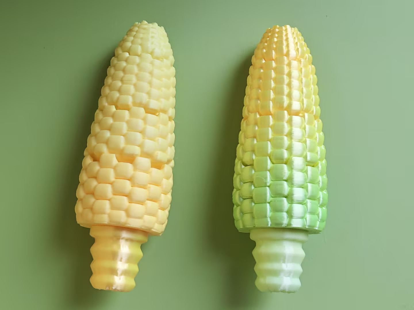3D printed telescoping corn-on-the-cob ornament