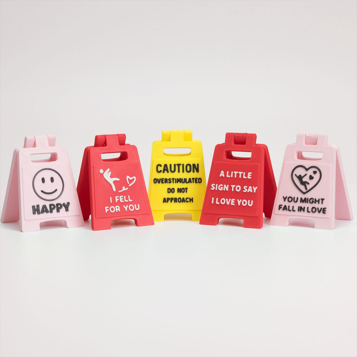3D-printed signs and warning placards