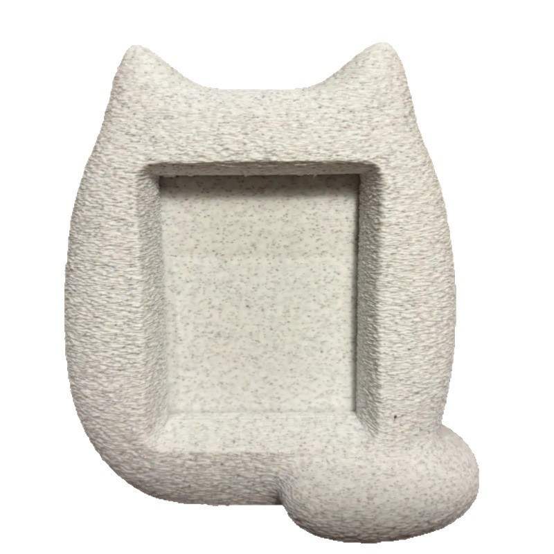3D-printed cat-themed instant photo stand