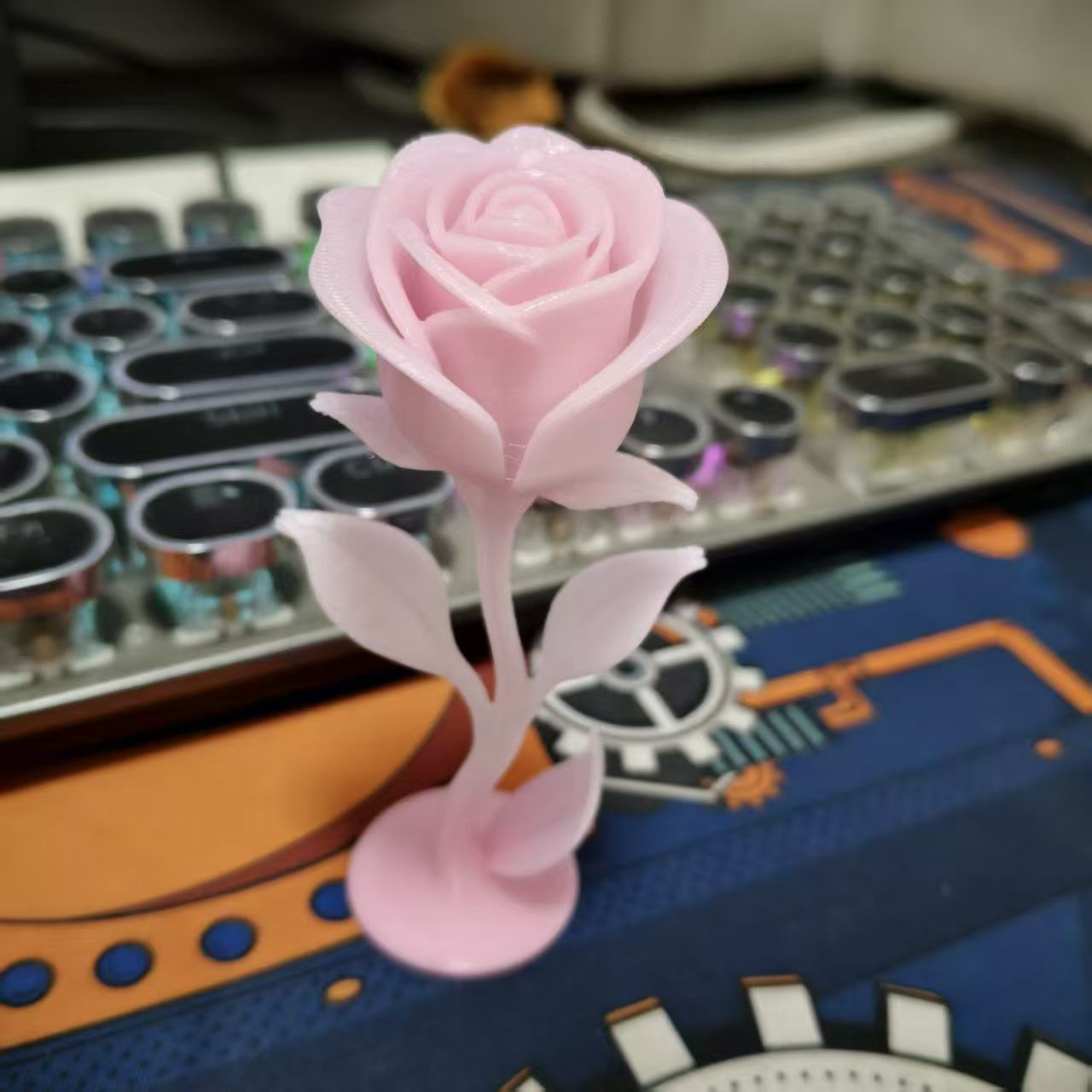3D-printed Valentine's Day figurine