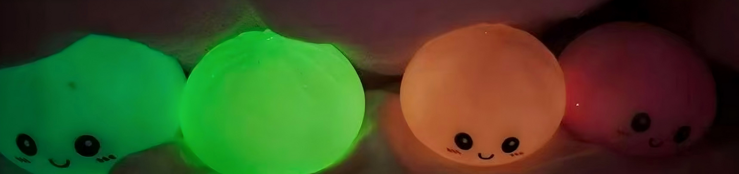 8.5cm Glow-in-the-dark Flour-filled "Dumpling"