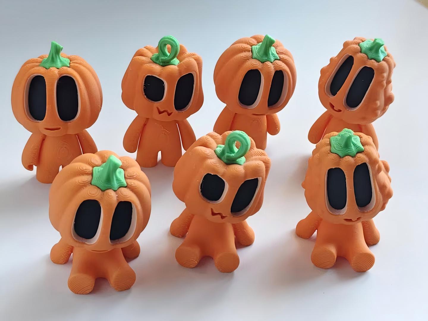 3D printed pumpkin-man figurine