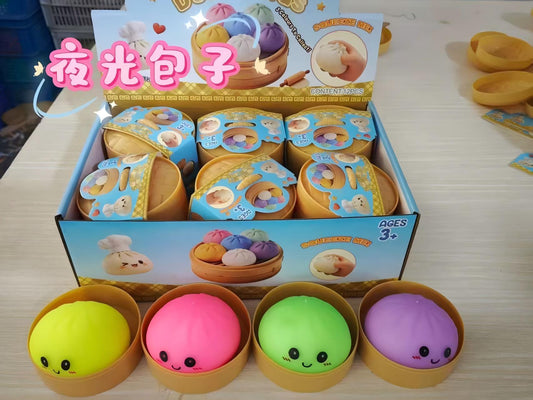 8.5cm Glow-in-the-dark Flour-filled "Dumpling"